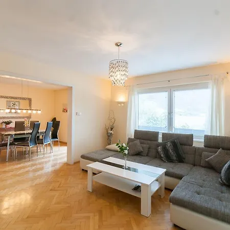 Appartement Appartments Zell Am *